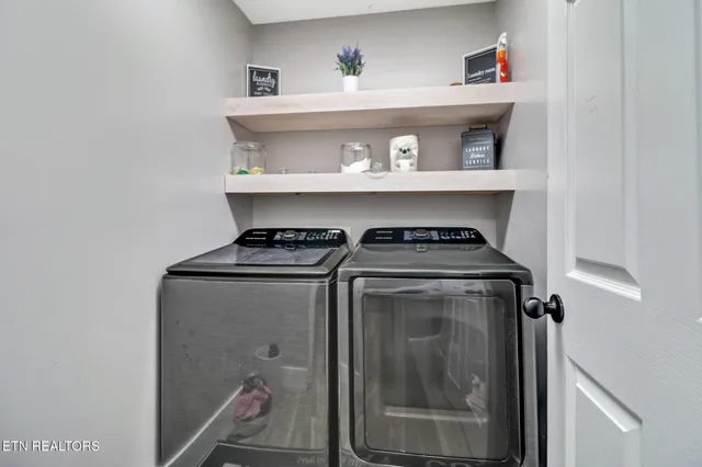 $389,900 | 559 Old Highway, Crossville, TN 38555