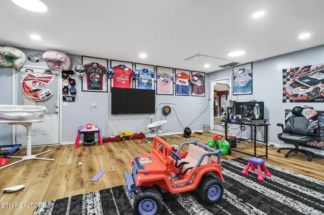 $389,900 | 559 Old Highway, Crossville, TN 38555