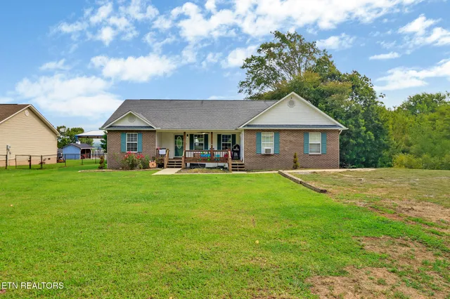 $389,900 | 559 Old Highway, Crossville, TN 38555