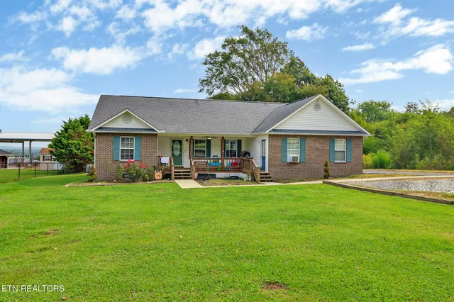 $389,900 | 559 Old Highway, Crossville, TN 38555