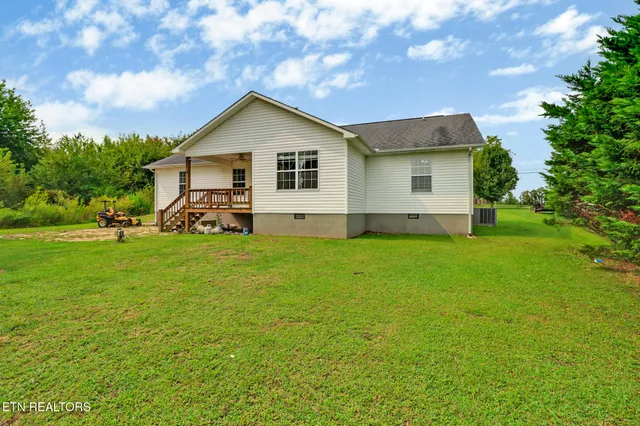 $389,900 | 559 Old Highway, Crossville, TN 38555