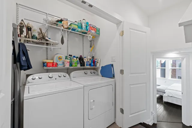 $3,295 | 1925 Shearn Street, Houston, TX 77007