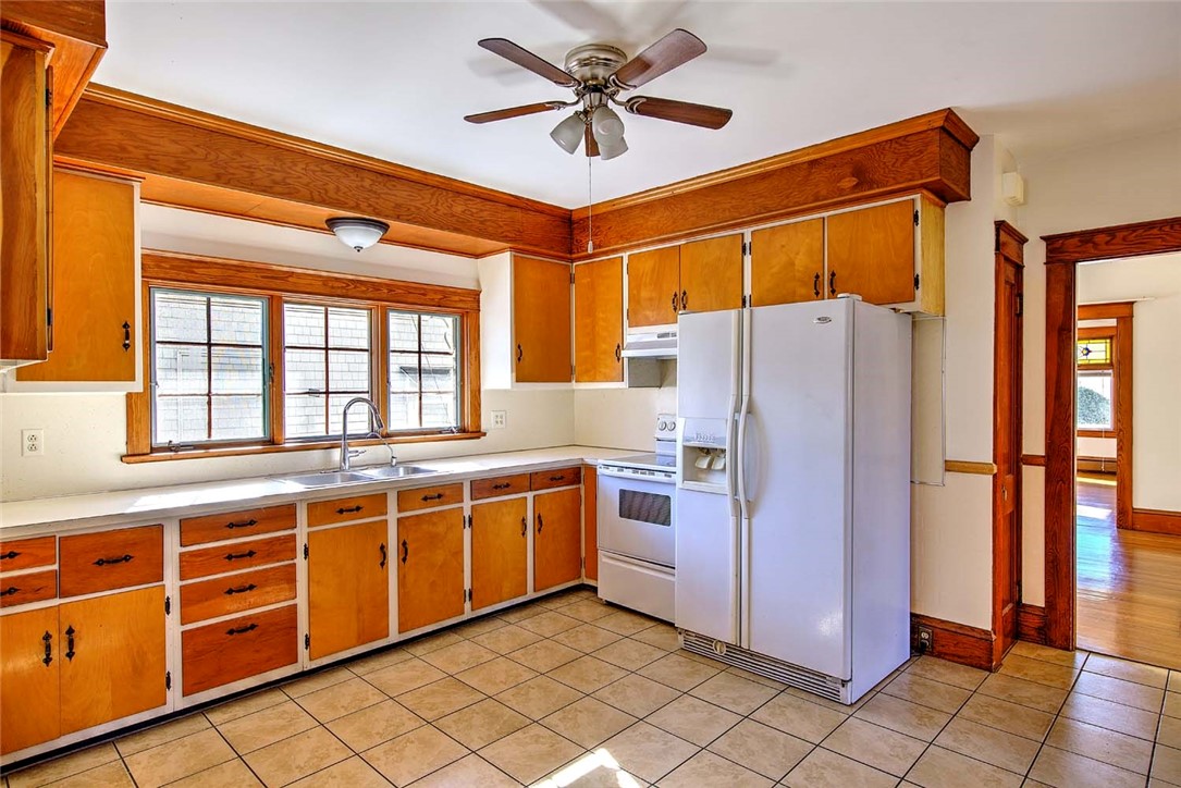 910 Hope Street, Unit 1 Bristol, RI 02809 - Photo 15 of 31
