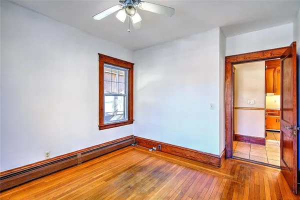 $2,000 | 910 Hope Street, Unit 1, Bristol, RI 02809