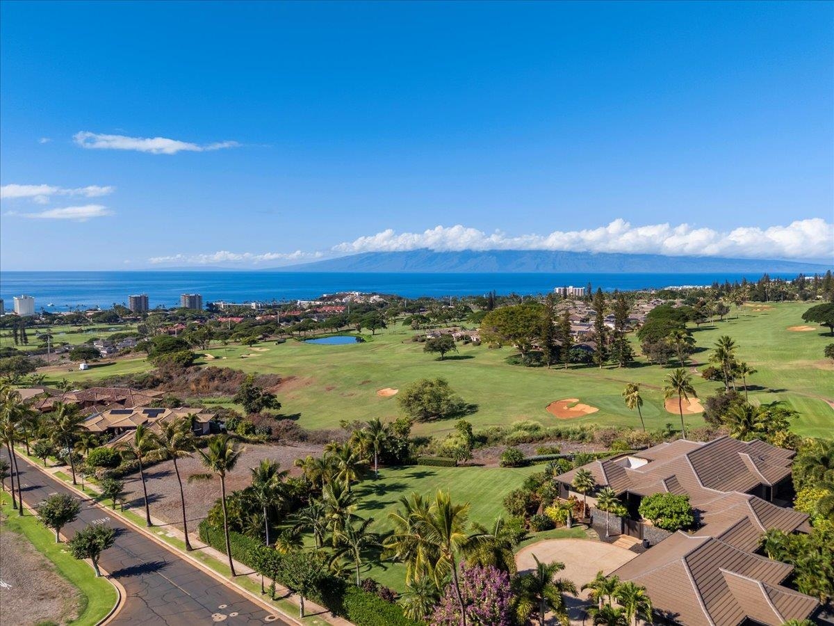 44 Anapuni Loop, Unit 3 Lahaina, HI 96761 - Photo 4 of 49 a view of lake and mountain