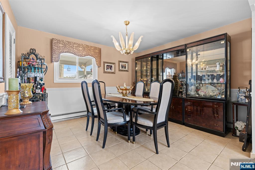 22 Cliff Hill Road Clifton, NJ 07013 - Photo 8 of 40