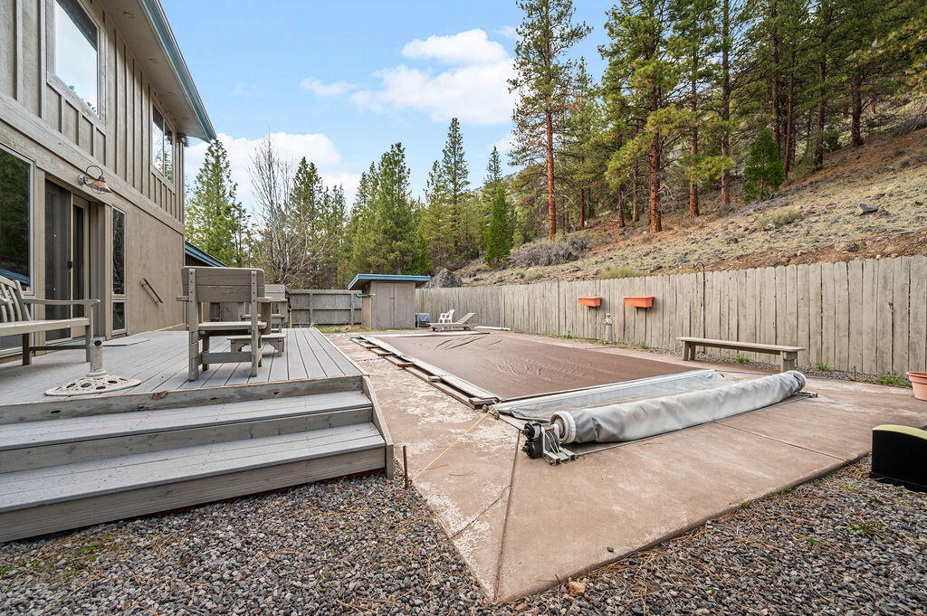 10639 Old Fort Road Klamath Falls, OR 97601 - Photo 38 of 54 DSC_2199