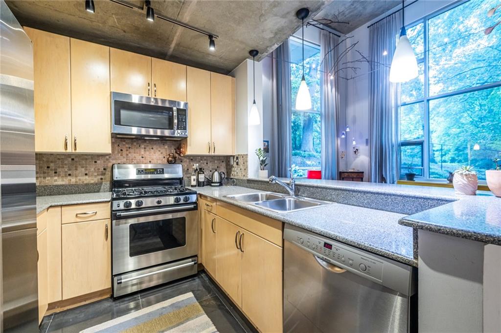850 Ralph McGill Boulevard Northeast, Unit 2 Atlanta, GA 30306 - Photo 16 of 59