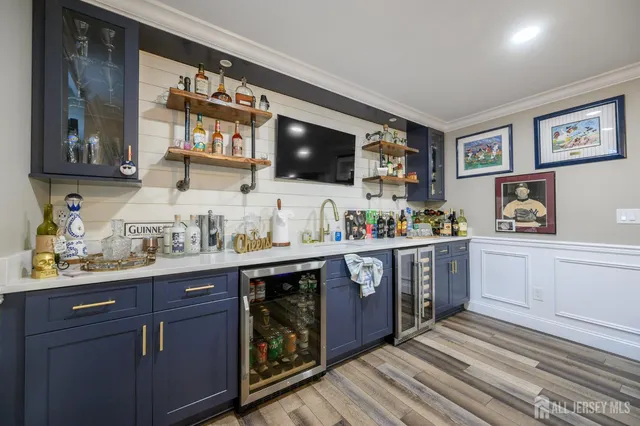 $829,999 | 27 Payton Drive, Manahawkin, NJ 08050