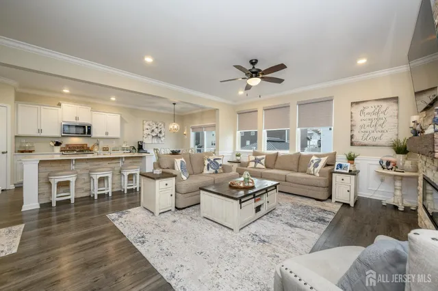 $829,999 | 27 Payton Drive, Manahawkin, NJ 08050