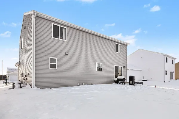 $2,600 | 8331 West Sturtevant Avenue, Richland, MI 49083