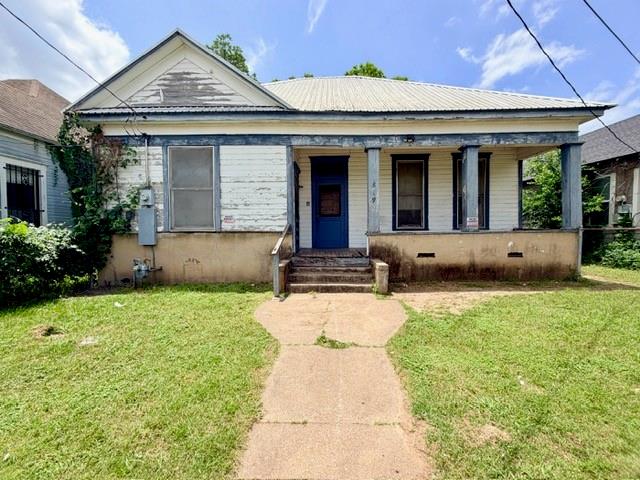 819 South 10th Street Waco, TX 76706 - Photo 1 of 12