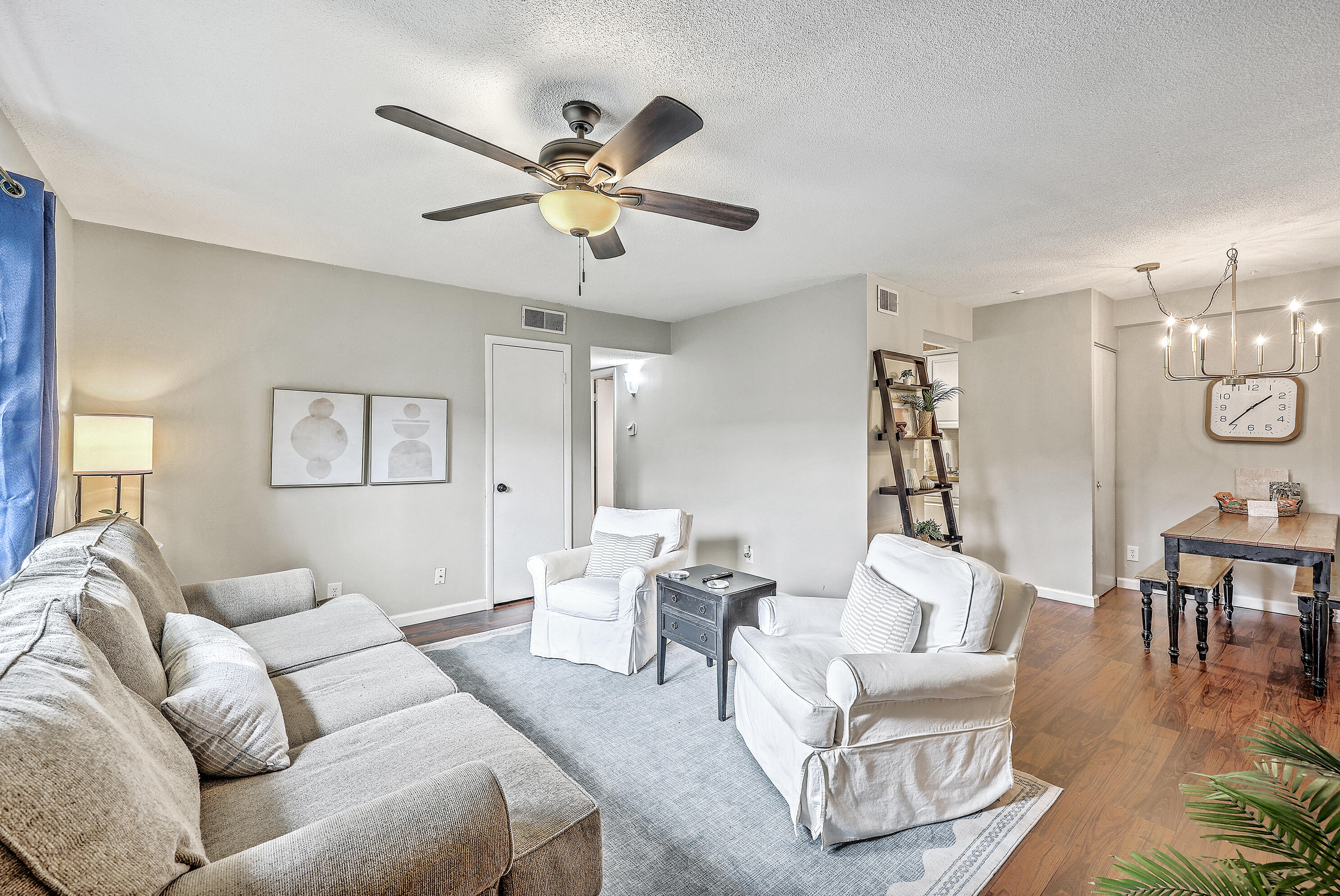 6240 Old Point Road, Unit C16 Hanahan, SC 29410 - Photo 4 of 27 Living/Dining