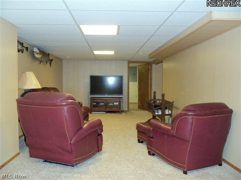 4008 Kenneth Road Stow, OH 44224 - Photo 17 of 20