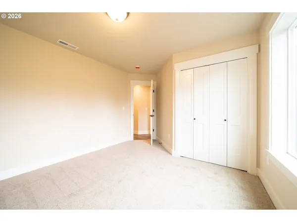 $595,000 | 950 6th Street, Lyons, OR 97358