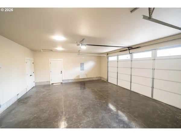$595,000 | 950 6th Street, Lyons, OR 97358