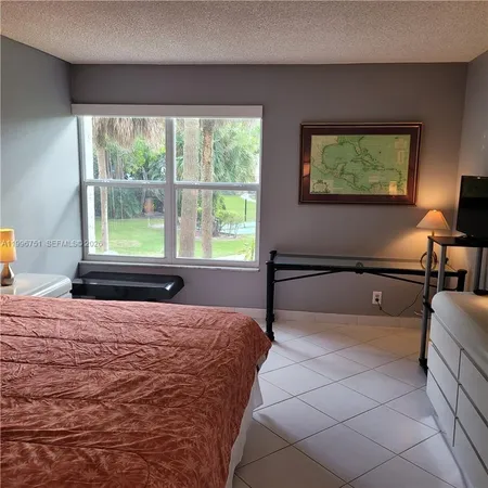 $1,600 | 3774 Inverrary Boulevard, Unit 206P, Lauderhill, FL 33319
