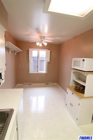 6642 Quail Ridge Lane Fort Wayne, IN 46804 - Photo 3 of 11