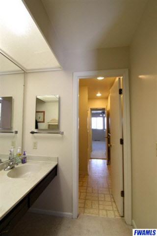6642 Quail Ridge Lane Fort Wayne, IN 46804 - Photo 7 of 11