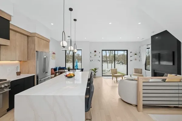 $1,749,900 | 70 Washington Street, Unit 70, Newton, MA 02458