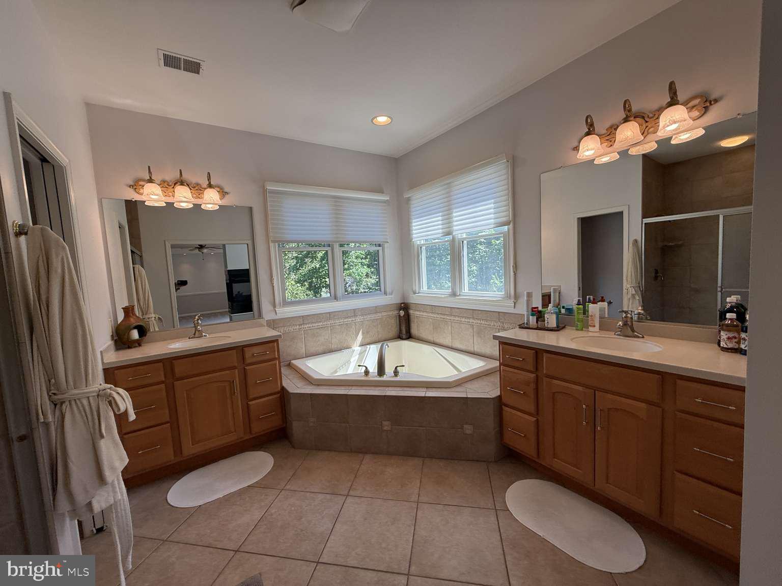 7 Hickory Hill Road Cockeysville, MD 21030 - Photo 13 of 25