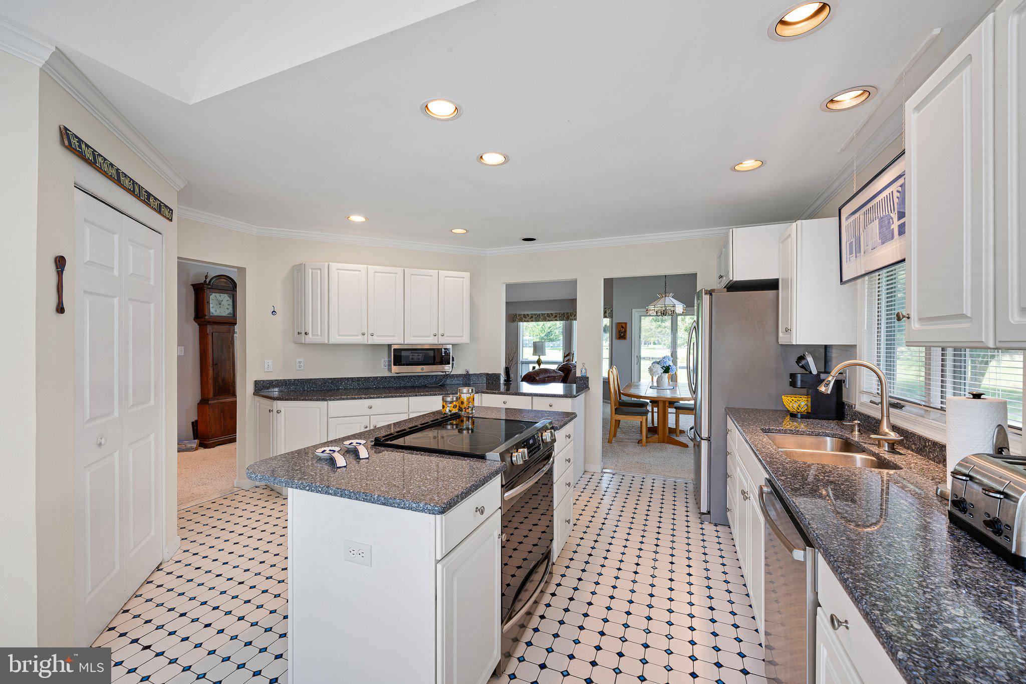 324 Walkabout Road Bethany Beach, DE 19930 - Photo 11 of 53 Island with Cook Top
