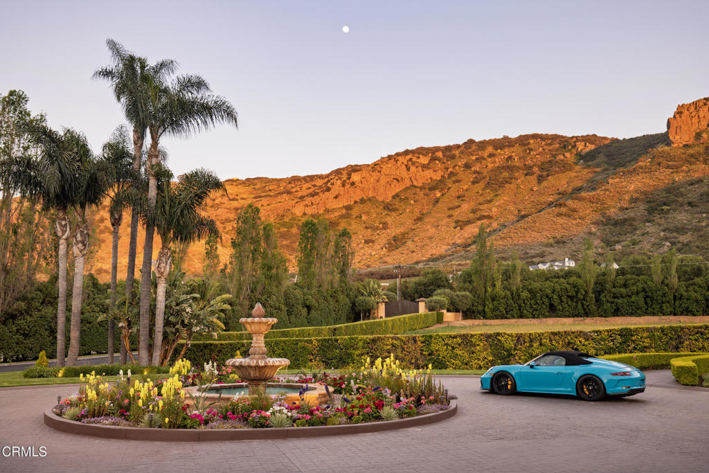 11113 Rocky High Road Camarillo, CA 93012 - Photo 40 of 48 a view of a swimming pool with a yard