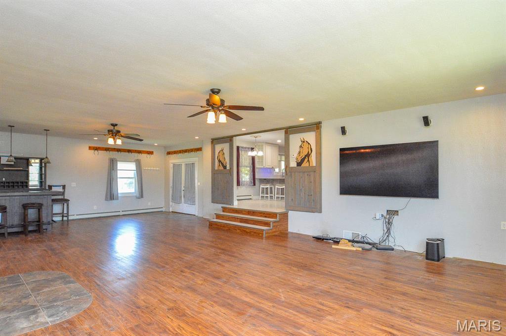 370 Hall Lane Sorento, IL 62086 - Photo 26 of 45 Gallery Image 26
