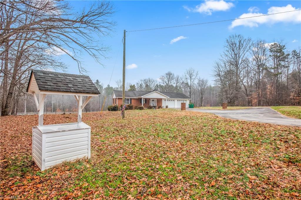 520 Hauser Road Lewisville, NC 27023 - Photo 3 of 32 Gallery Image 3