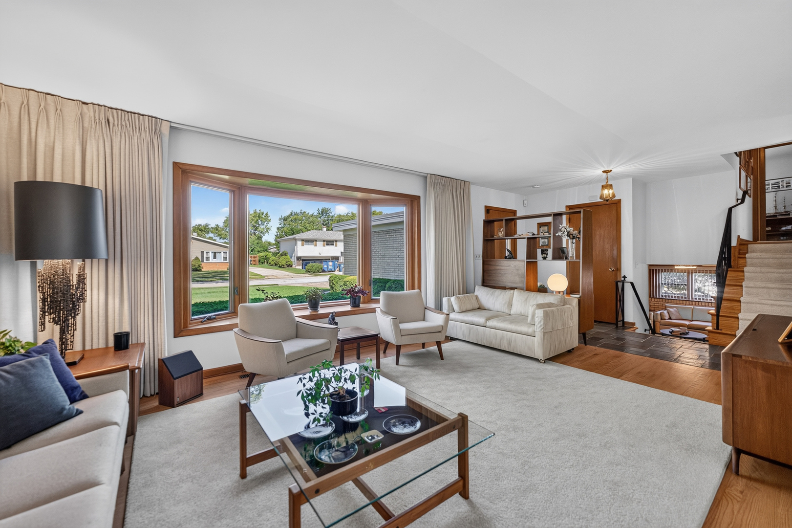 89 South Clarendon Avenue Addison, IL 60101 - Photo 8 of 67