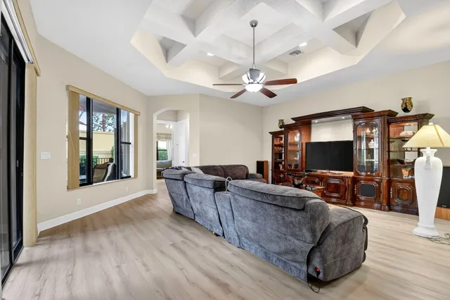 $1,194,999 | 16211 Rosecroft Terrace, Delray Beach, FL 33446