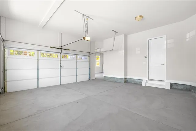 $1,100,000 | 910 Garden Reserve Lane, Alpharetta, GA 30005