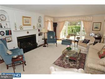 541 Conshohocken State Road Gladwyne, PA 19035 - Photo 3 of 12 Living Room