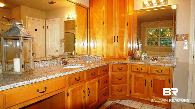 519 West Bay Bluff Daphne, AL 36526 - Photo 18 of 25 Separate Sinks, Separate Shower and Tub.....Great Storage in Master Bath