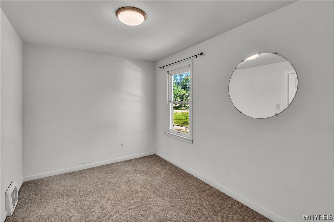 409 Ivyhurst Road North Amherst, NY 14226 - Photo 32 of 48 Gallery Image 32