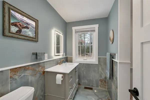 $669,000 | 12 Winchester Lane, Tuftonboro, NH 03850