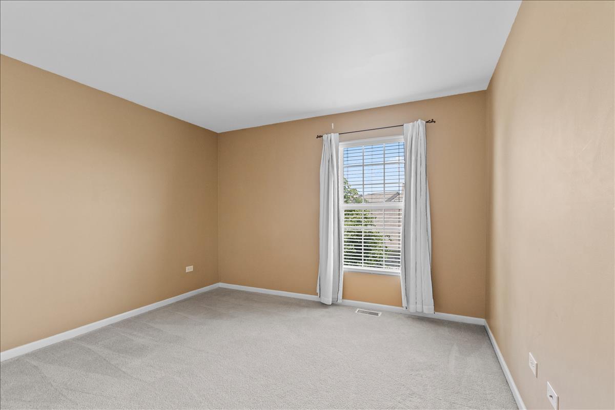15232 Pinewood Road Lockport, IL 60441 - Photo 14 of 20
