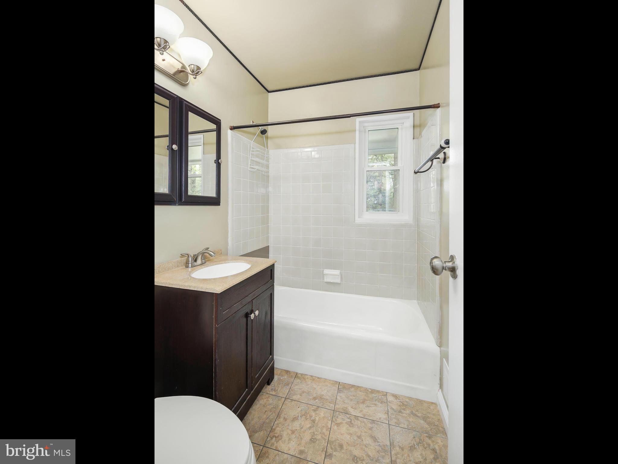 5416 Ferndale Street Springfield, VA 22151 - Photo 14 of 30 Bath