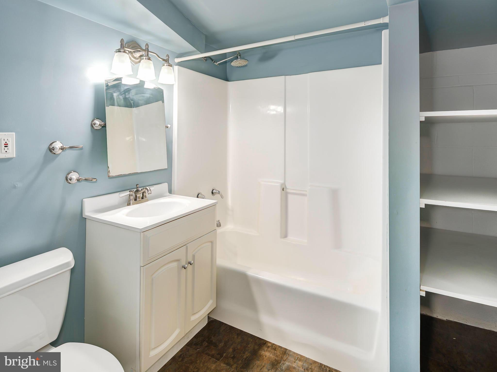 5416 Ferndale Street Springfield, VA 22151 - Photo 21 of 30 Bath
