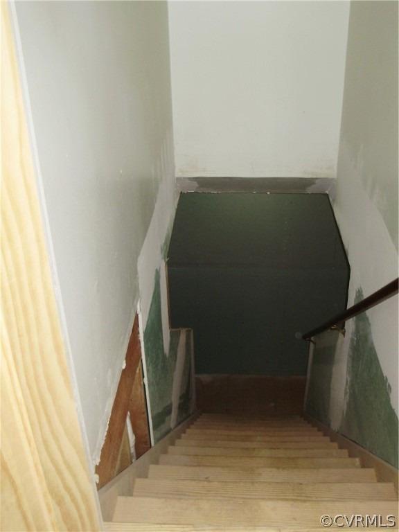 3720 Cottrell Road Richmond, VA 23234 - Photo 23 of 49 Stairs to basement