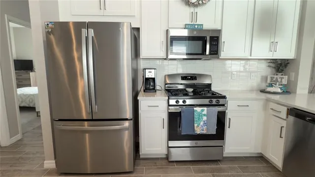 $3,400 | 15285 Shady Palms Lane, Nokomis, FL 34275