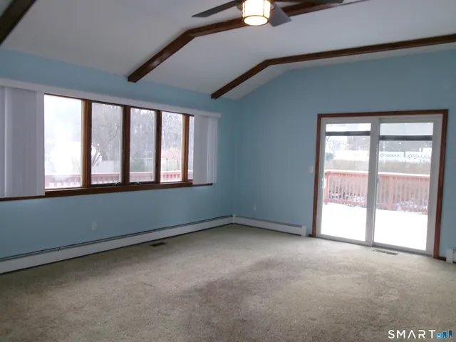 $3,700 | 36 Tina Circle, Bridgeport, CT 06606