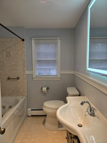 $3,700 | 36 Tina Circle, Bridgeport, CT 06606