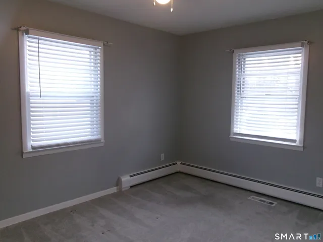 $3,700 | 36 Tina Circle, Bridgeport, CT 06606