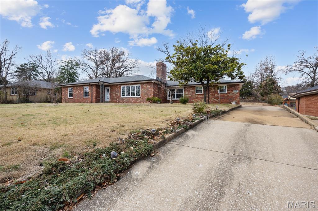 8621 South Laclede Station Road St. Louis, MO 63123 - Photo 32 of 35