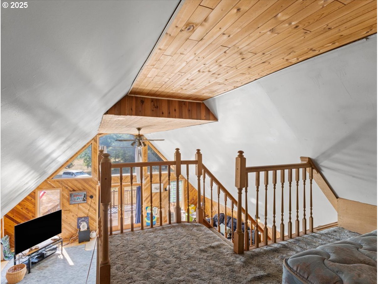 510 Wiley Road Silverlake, WA 98645 - Photo 10 of 31 Gallery Image 10