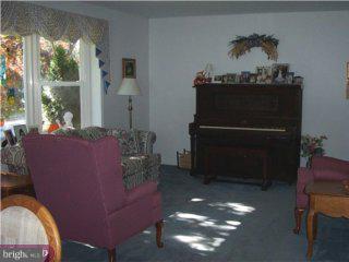 122 Brookhill Road Newtown Square, PA 19073 - Photo 3 of 6 Gallery Image 3