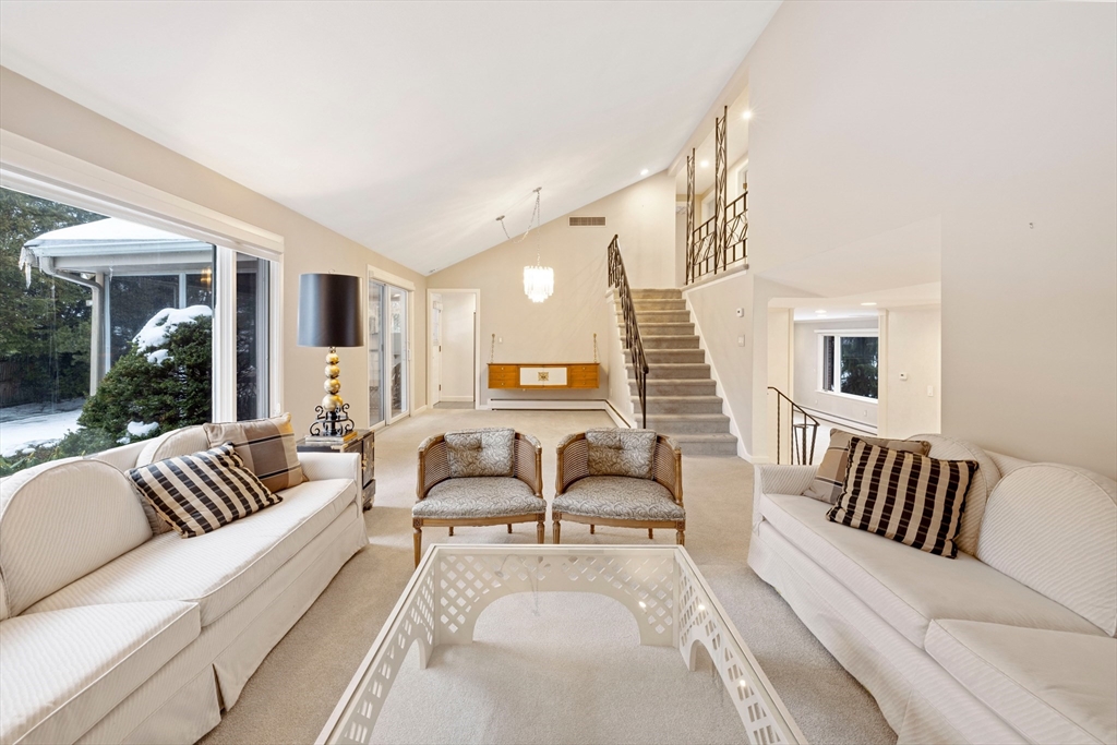 5 McKinley Road Marblehead, MA 01945 - Photo 9 of 28