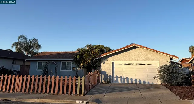$419,000 | 606 West 20th Street, Antioch, CA 94509