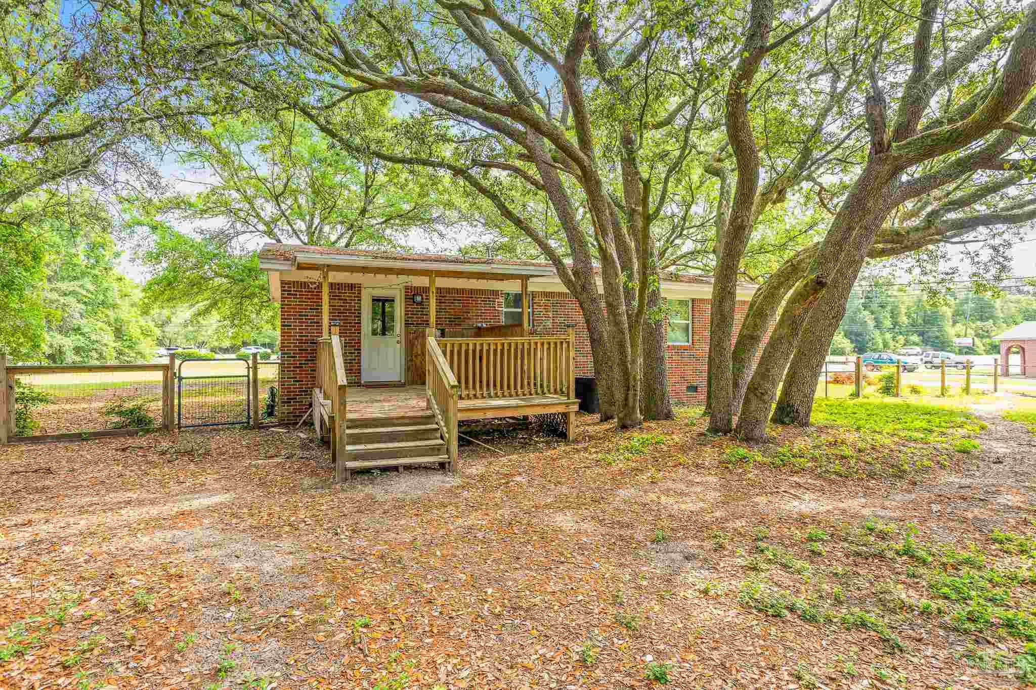 5837 Berryhill Road Milton, FL 32570 - Photo 29 of 31 Gallery Image 29
